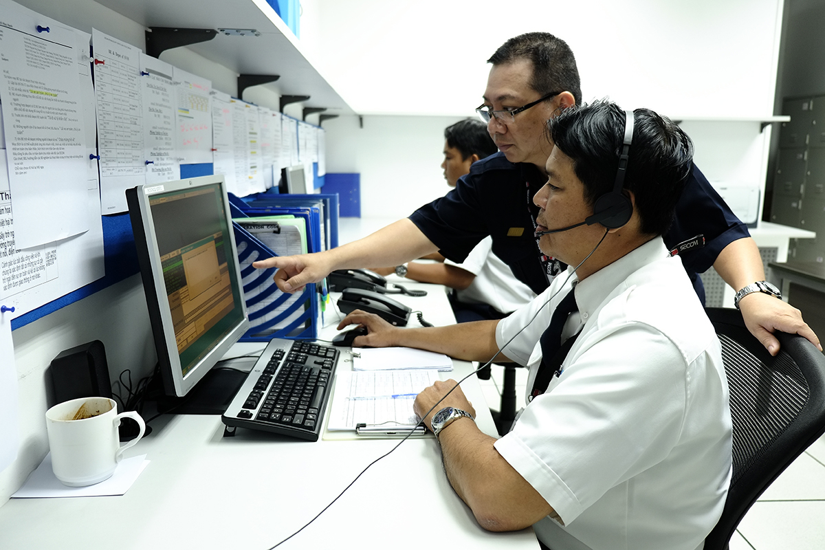 SECOM PLUS, Video Surveilance - Alarm Monitoring One line Service