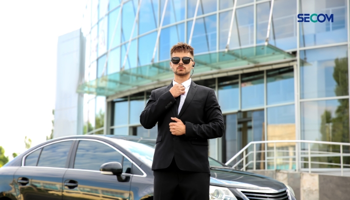 Đồng phục làm việc của vệ sĩ khác với nhân viên bảo vệ