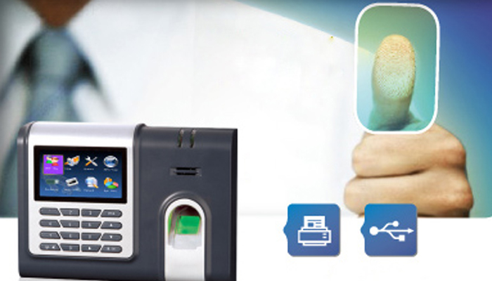 Cài đặt phần mềm chấm công và kiểm tra việc nhập xuất dữ liệu 